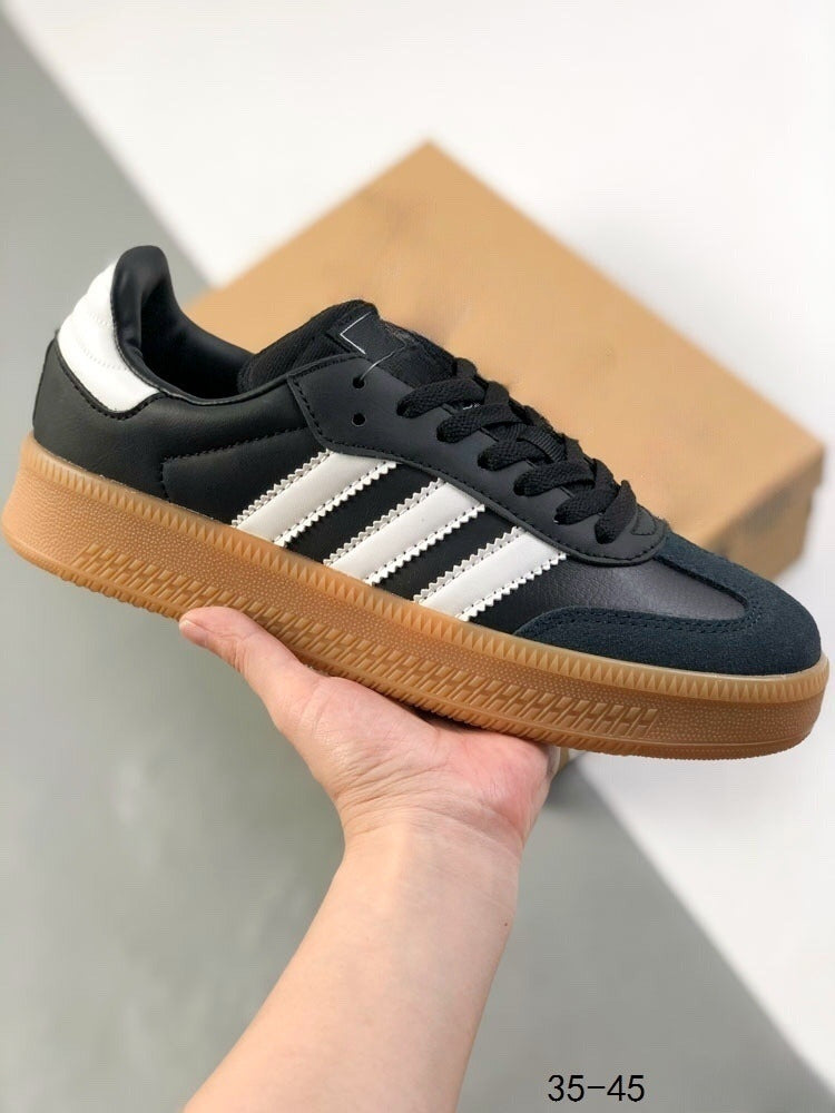 Men's and women's new casual Joker platform low-top anti-slip sports shoes have a shoe box.