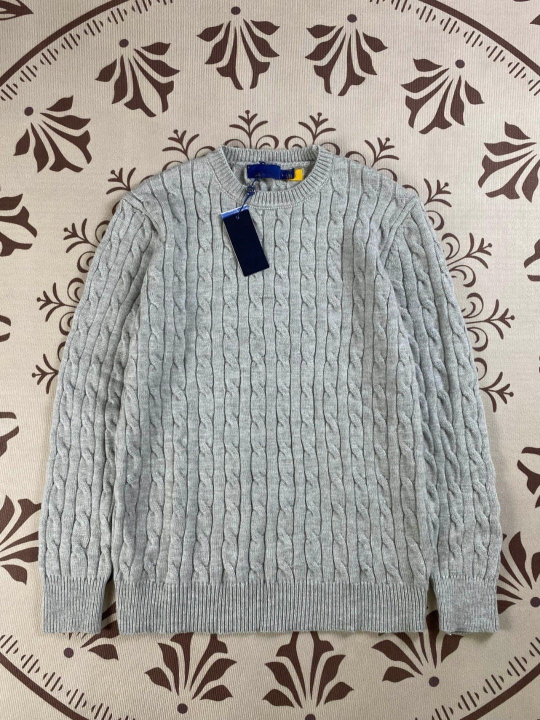 Men's and women's Joker Embroidery Knitted O-neck Sweater Knitwear