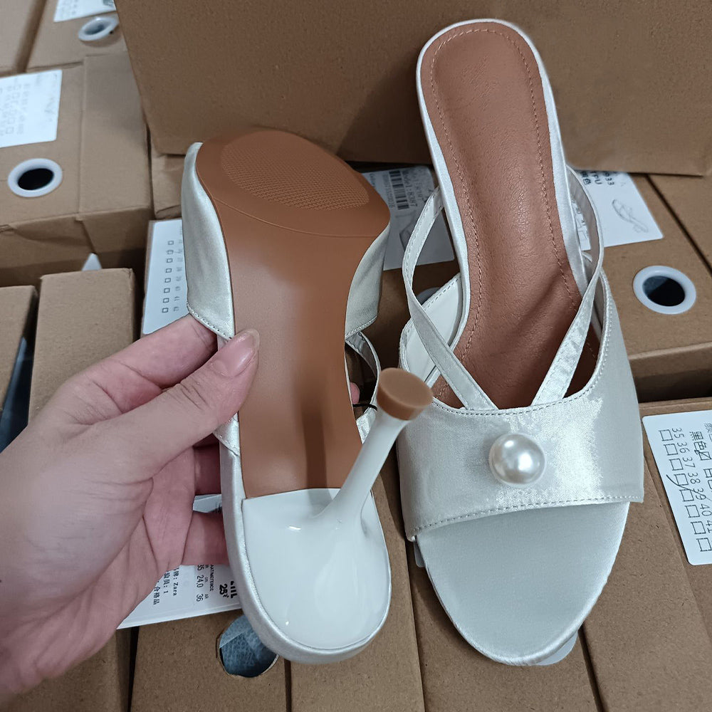 Women's New Fashion Casual Joker Pearl Sandals Women's Shoes Fashion Wear High-heeled Sandals and Slippers.