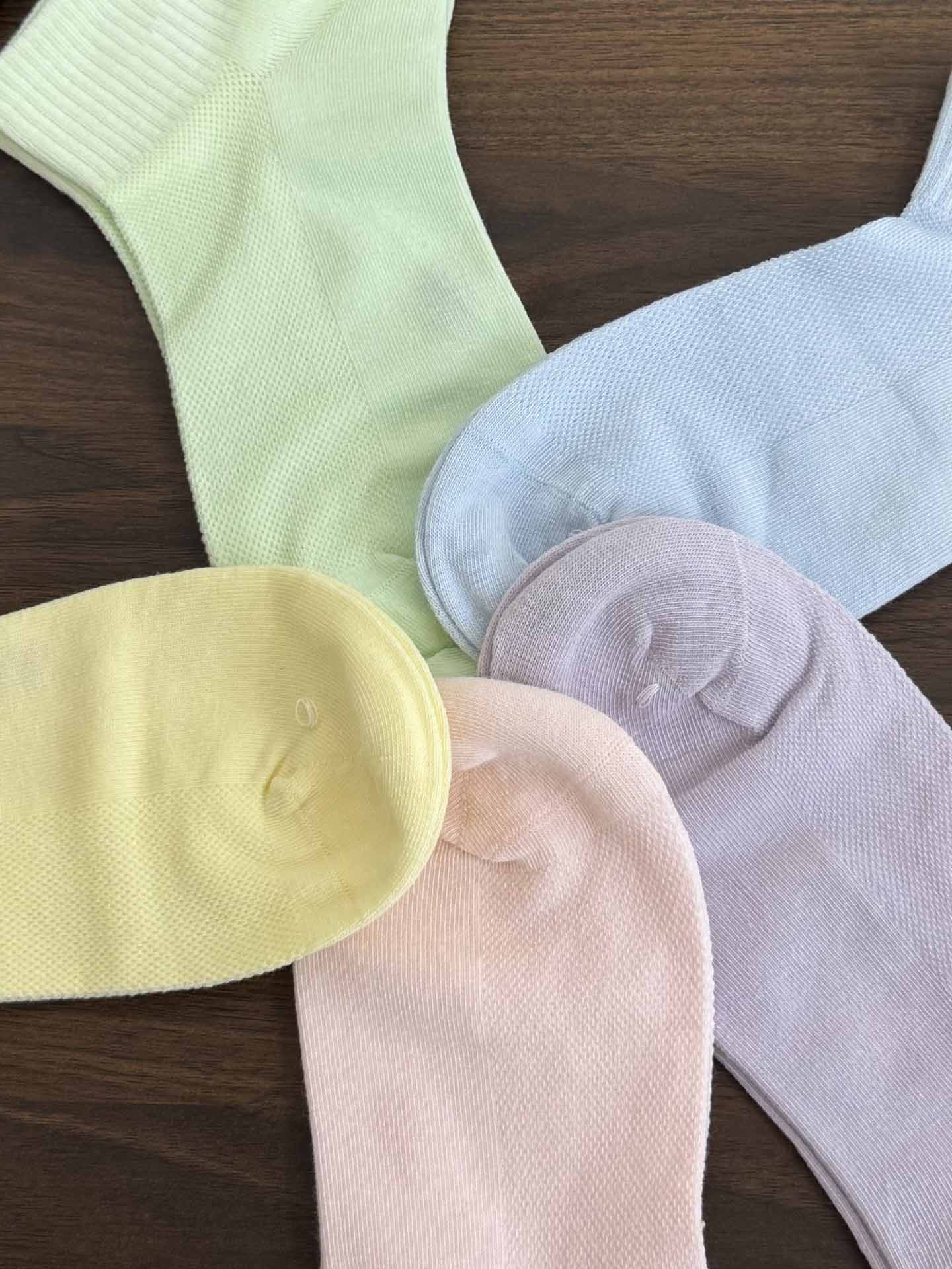 Women's New Leisure Set of 10 Pairs of Low-cut Sports Socks Socks.