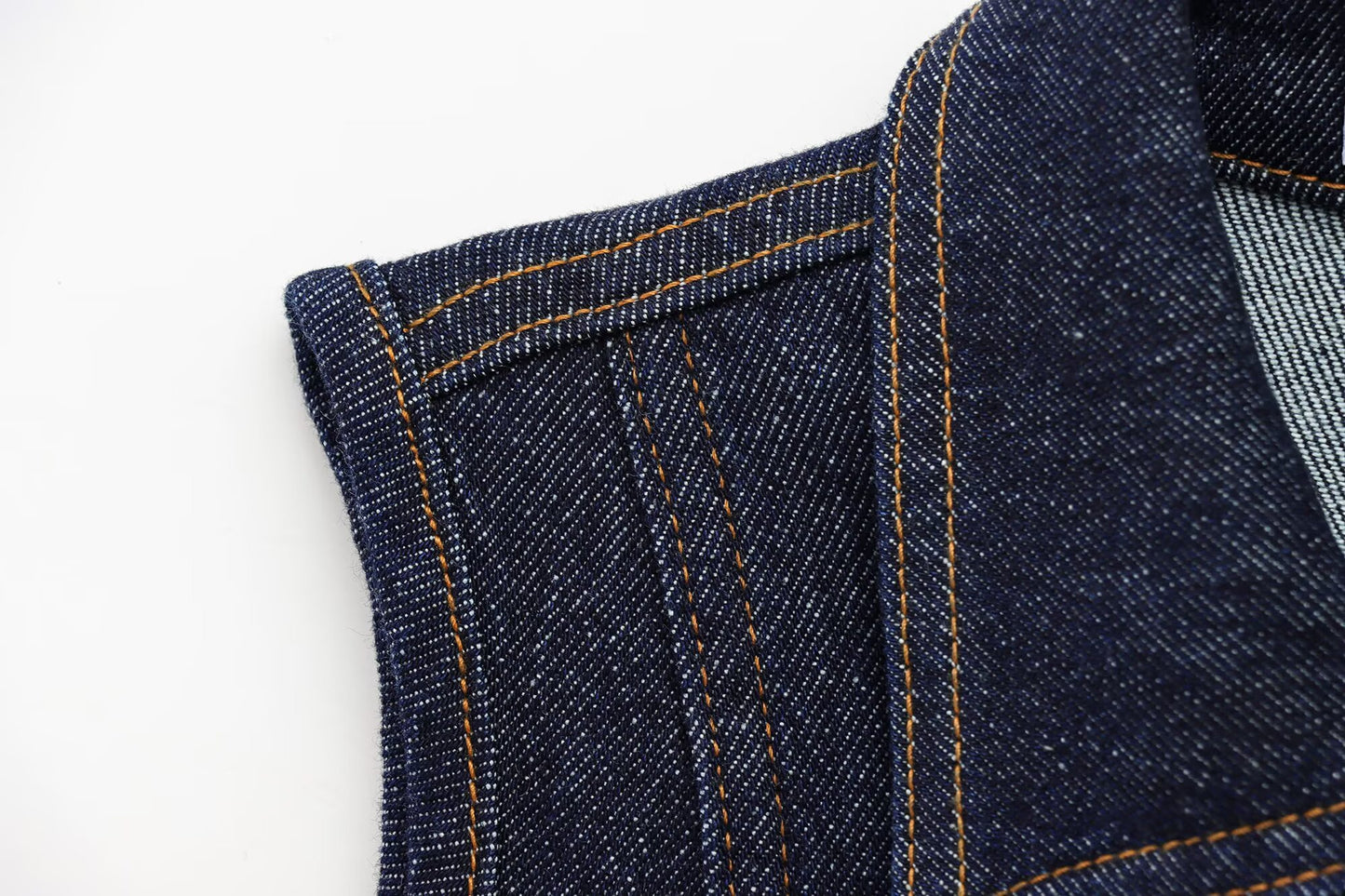Women's 2025 new fashion gold button decoration casual short lapel denim vest retro sleeveless women's vest chic top