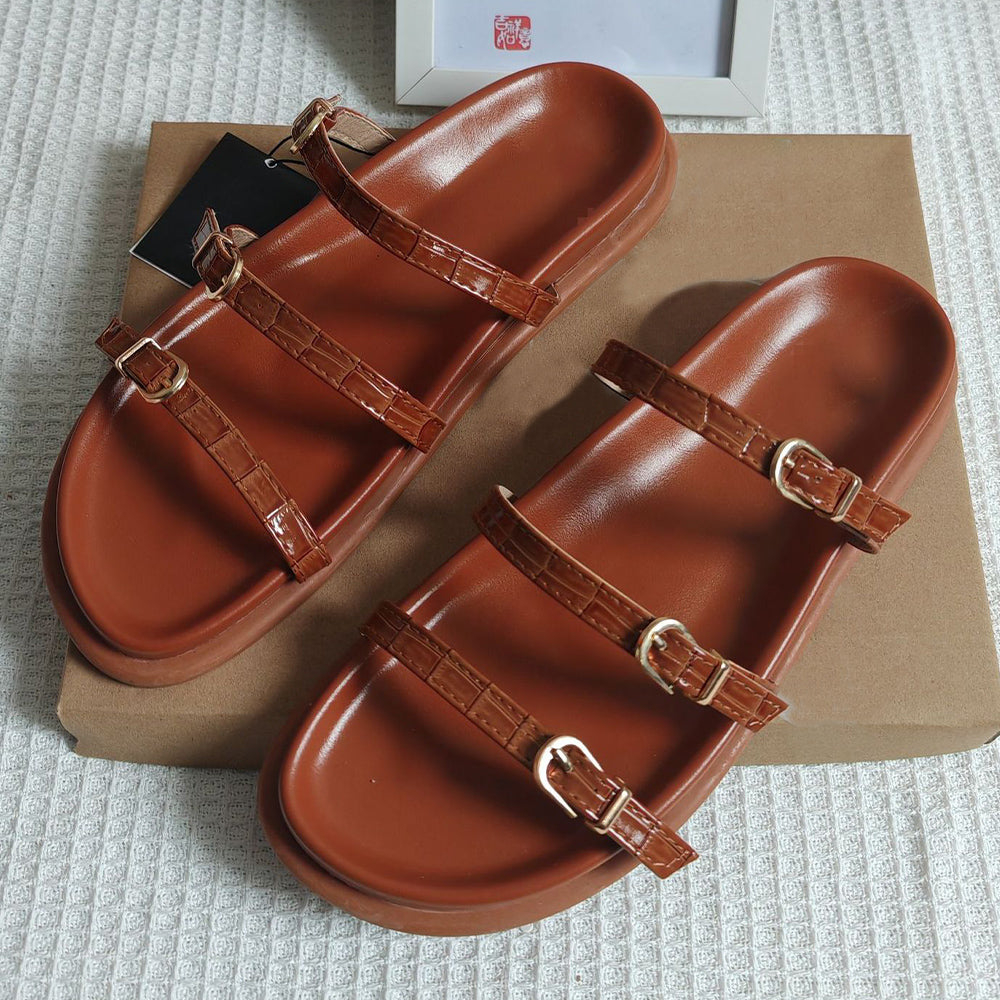 Women's New Fashion Casual Joker Comfortable Wearing Three Buckle Slippers Fashion Joker Platform Sandals.