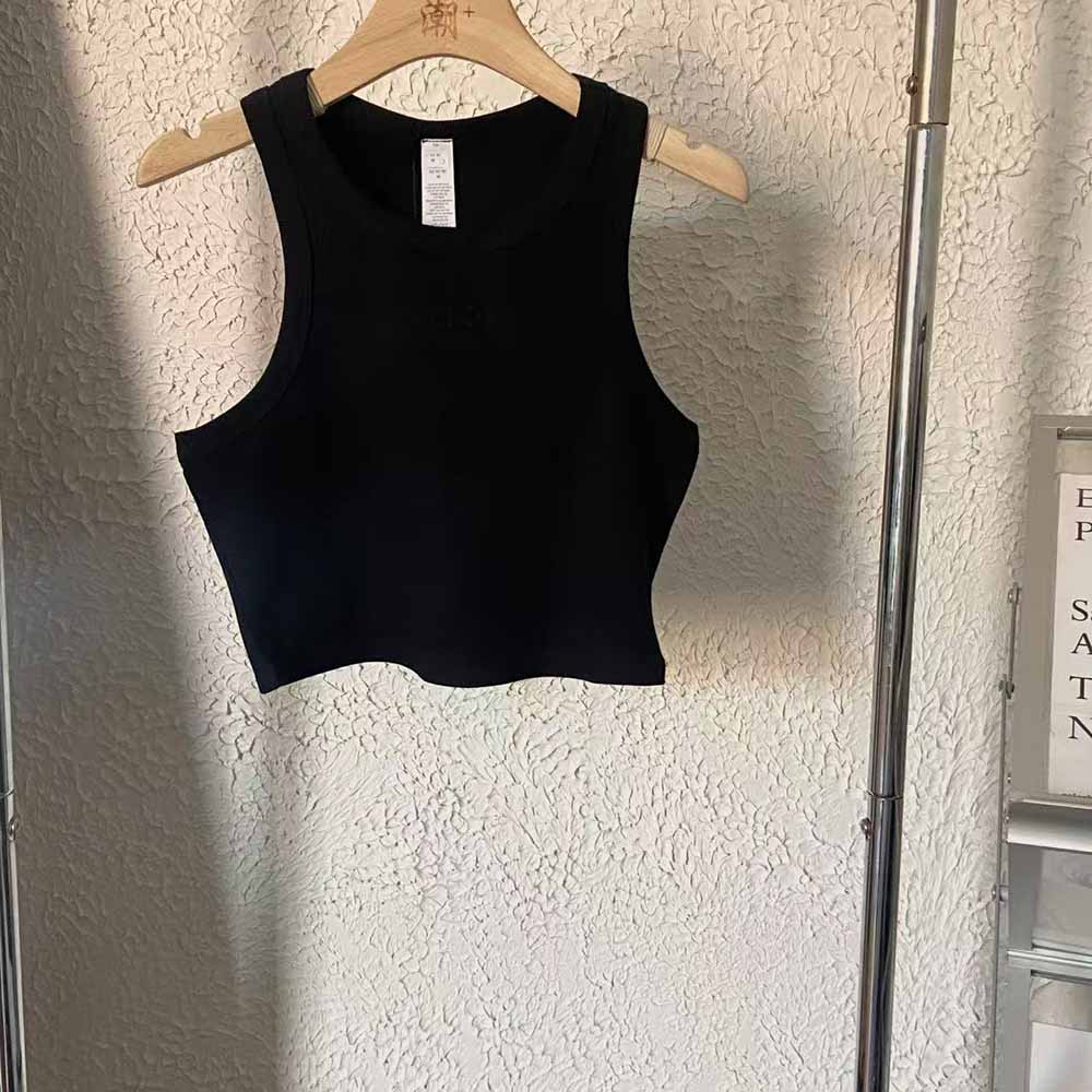 Women's new fashion Joker short yoga clothing sports vest knitted thread fitness running back sling top.