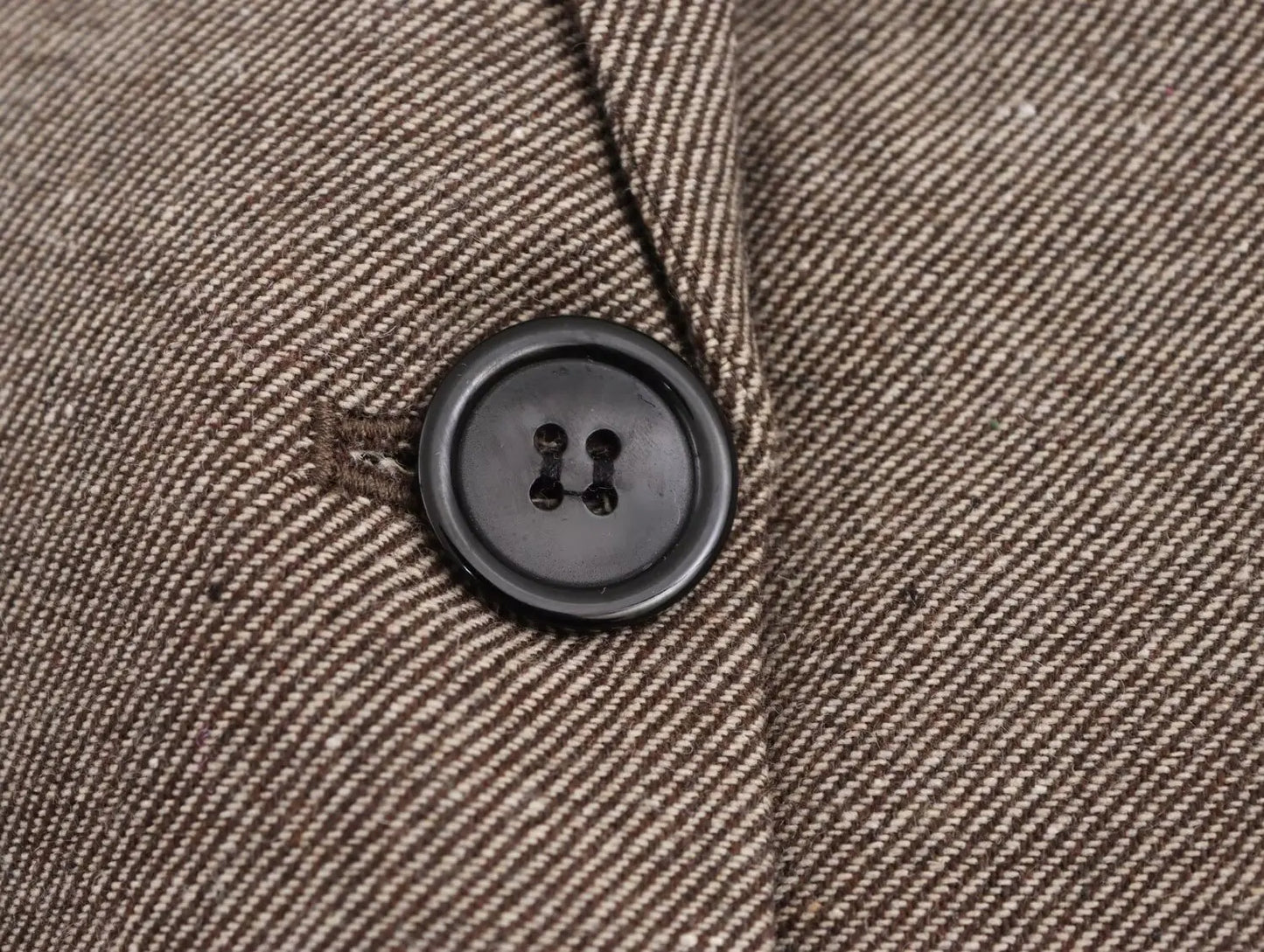 Ladies' new fashion flip pocket decoration loose single button casual diagonal suit coat retro long sleeved Female coat chic top
