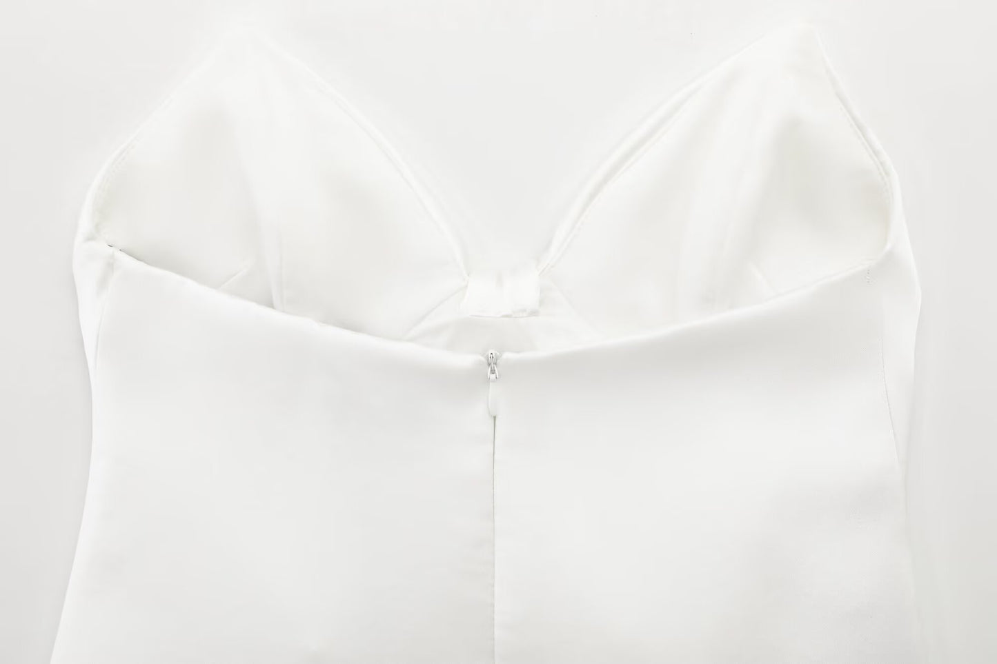 Women's 2025 new fashion bow decoration slim satin texture strapless top retro sleeveless backless women's vest chic top