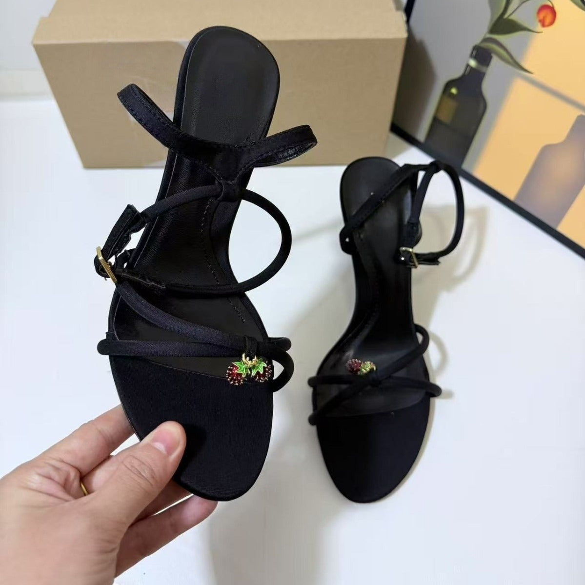 Women's New Fashion Joker Black Cross Strap Beaded Open Toe Rhinestone Stiletto Sandals.