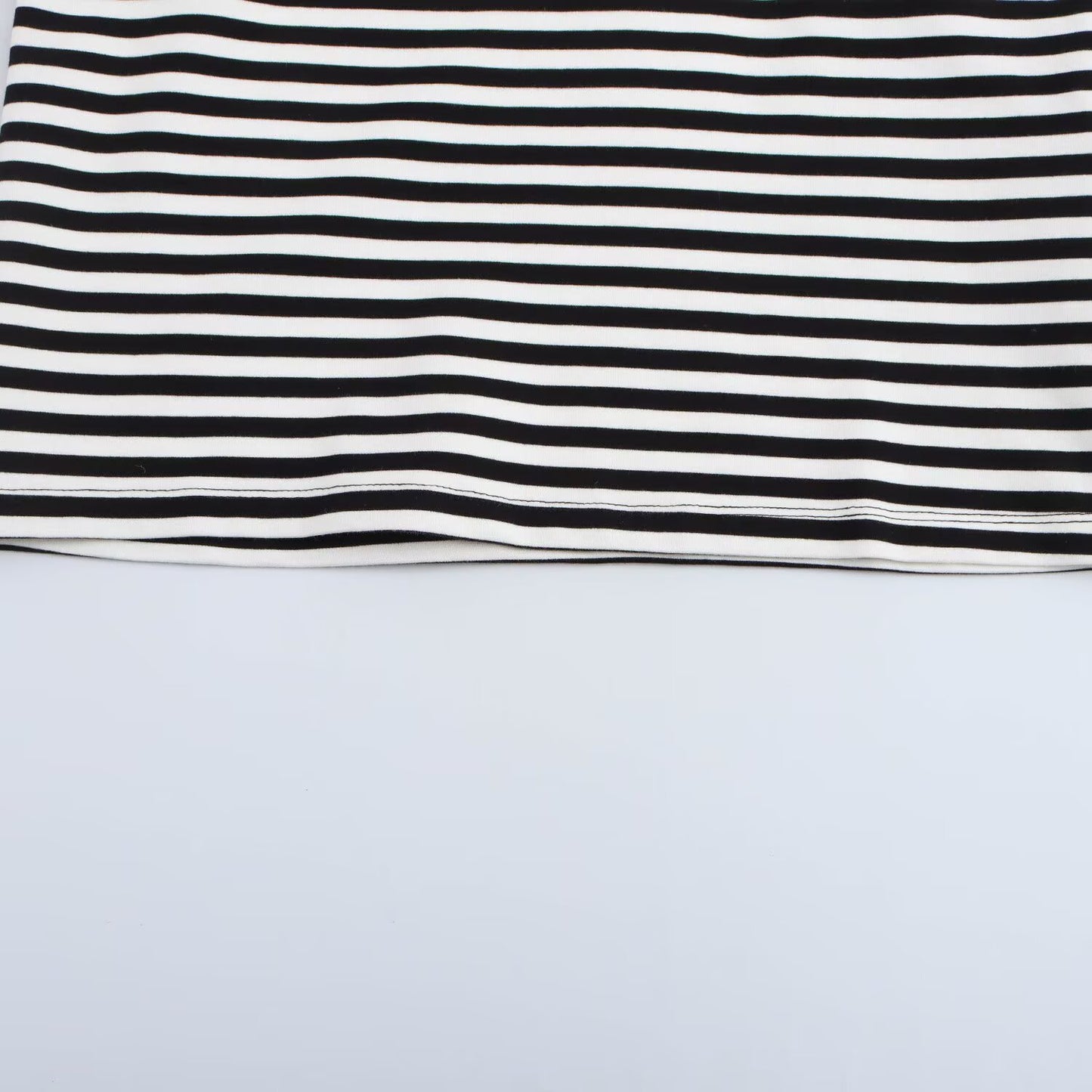 Women's 2025 new fashion slim casual striped T-shirt multi-color basic style O Neck T-shirt top retro short sleeved women's T-shirt chic top