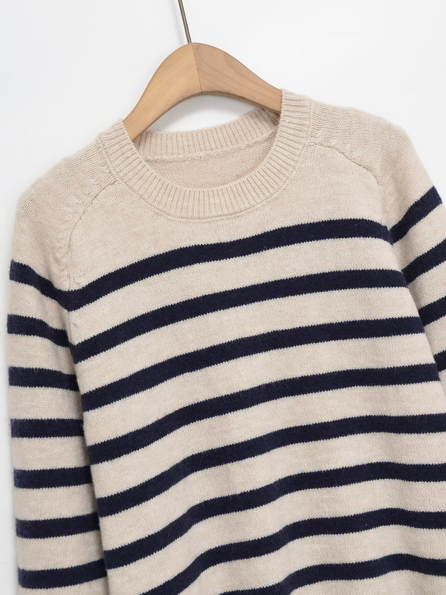 Women's O Neck long sleeved striped knitted sweater