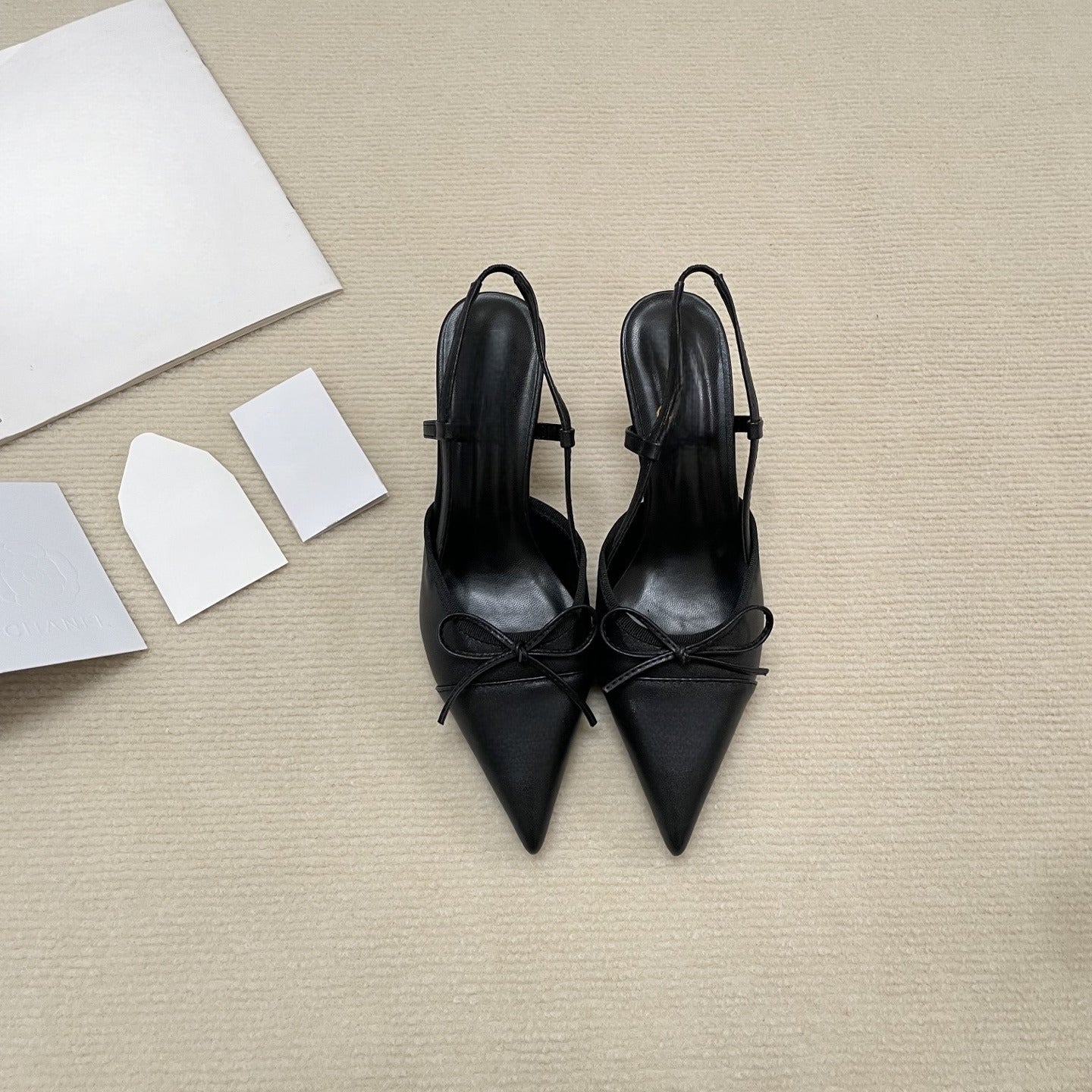 Women's New Fashion Wild Color Matching Design Bow Pointed Stiletto Heels Have A Shoe Box