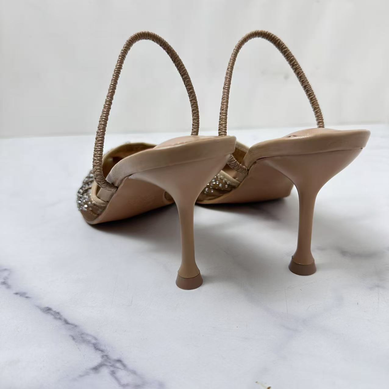 Women's New Fashion Joker Bright Water Diamond Mesh Fashion Temperament with High Heels.