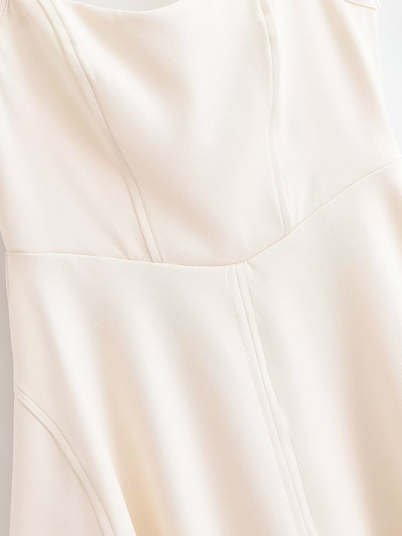 Women's hanging neck wide hem dress