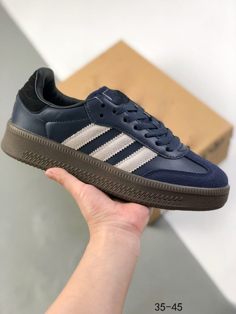 Men's and women's new casual Joker platform low-top anti-slip sports shoes have a shoe box.