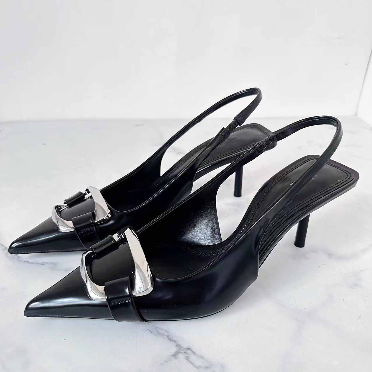 Women's New Fashion Joker Black Fabric Metal Buckle Pointed Stiletto Slippers.