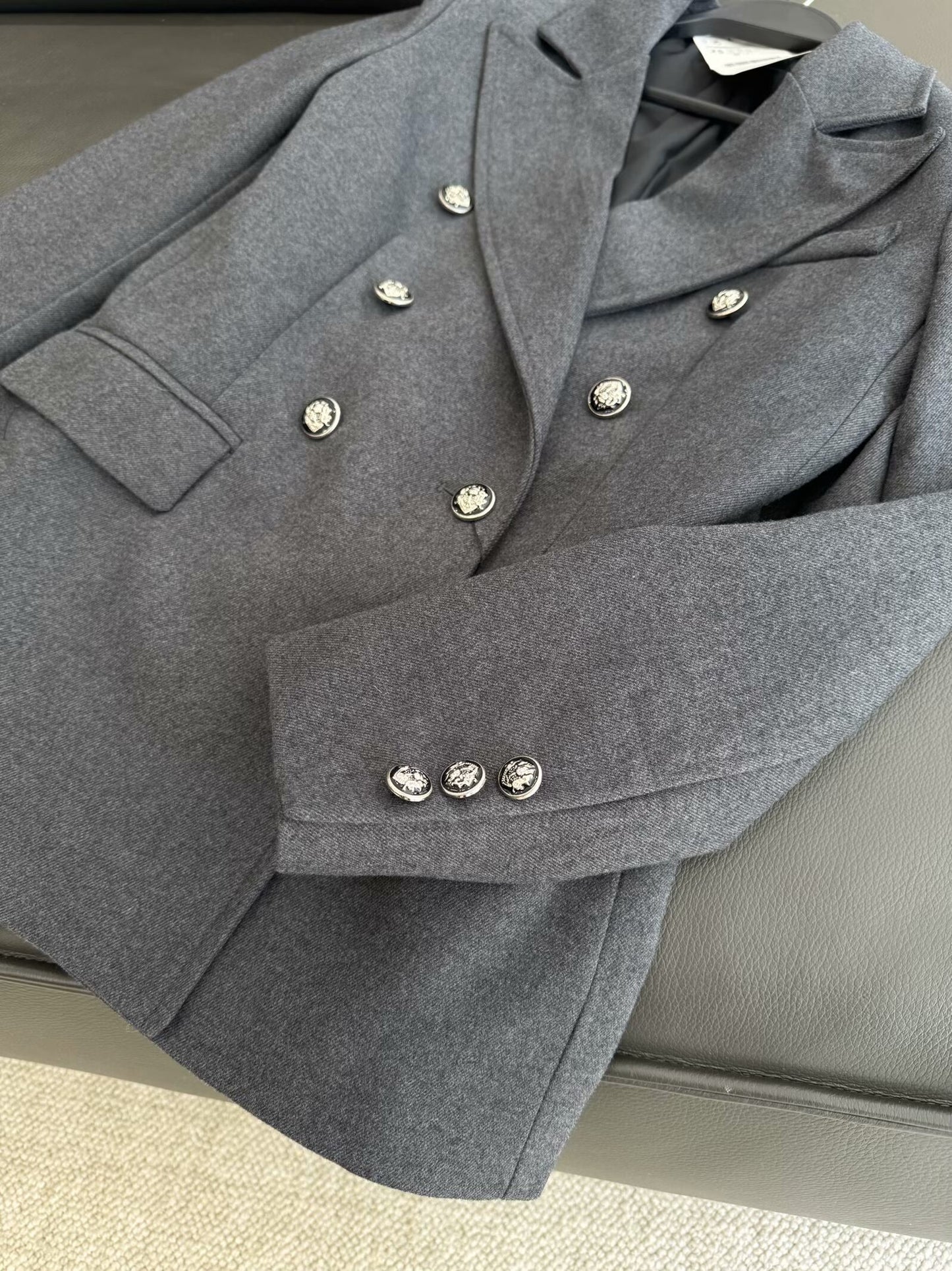 Women's fashion chic temperament Joker double-breasted waist suit jacket retro long-sleeved pocket women's  Blazer