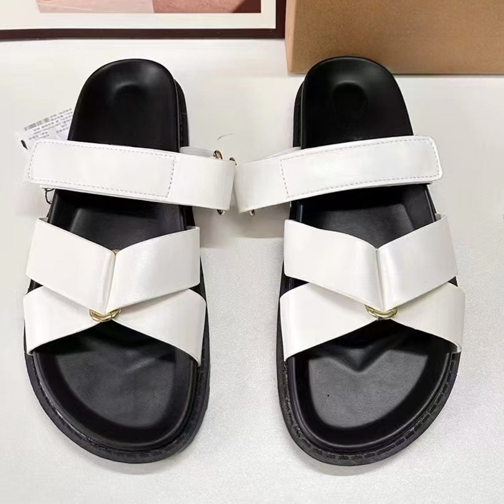 Women's 2025 New Joker Flat Sandals Crossed with Casual Beach Sandals and Slippers.