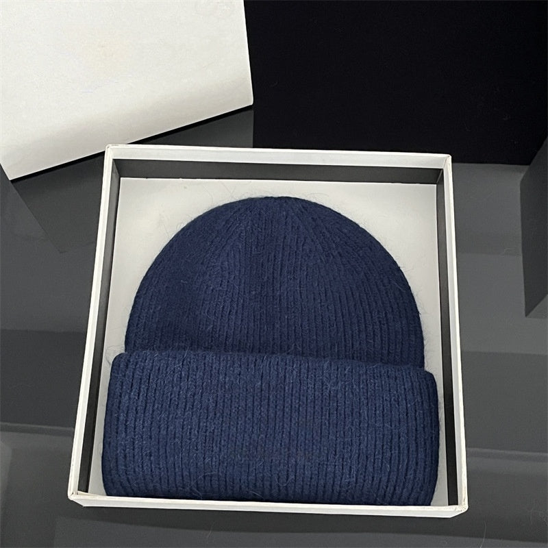 Women's casual Joker warm plush knit hat
