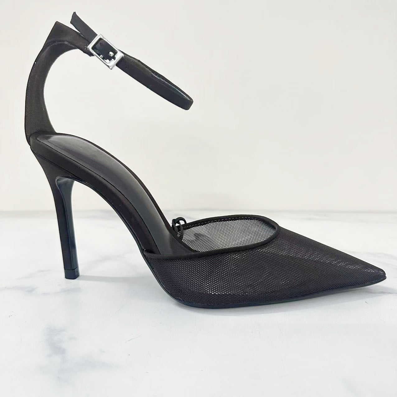 Women's New Fashion Joker Pointed Stiletto High-heeled Women's Shoes Gauze Breathable and Cool To Wear Joker Sandals.