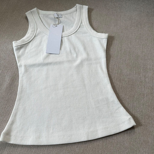 Women's New Fashion Casual Joker Slim Elastic Thread Short Vest Sports Yoga Inside.
