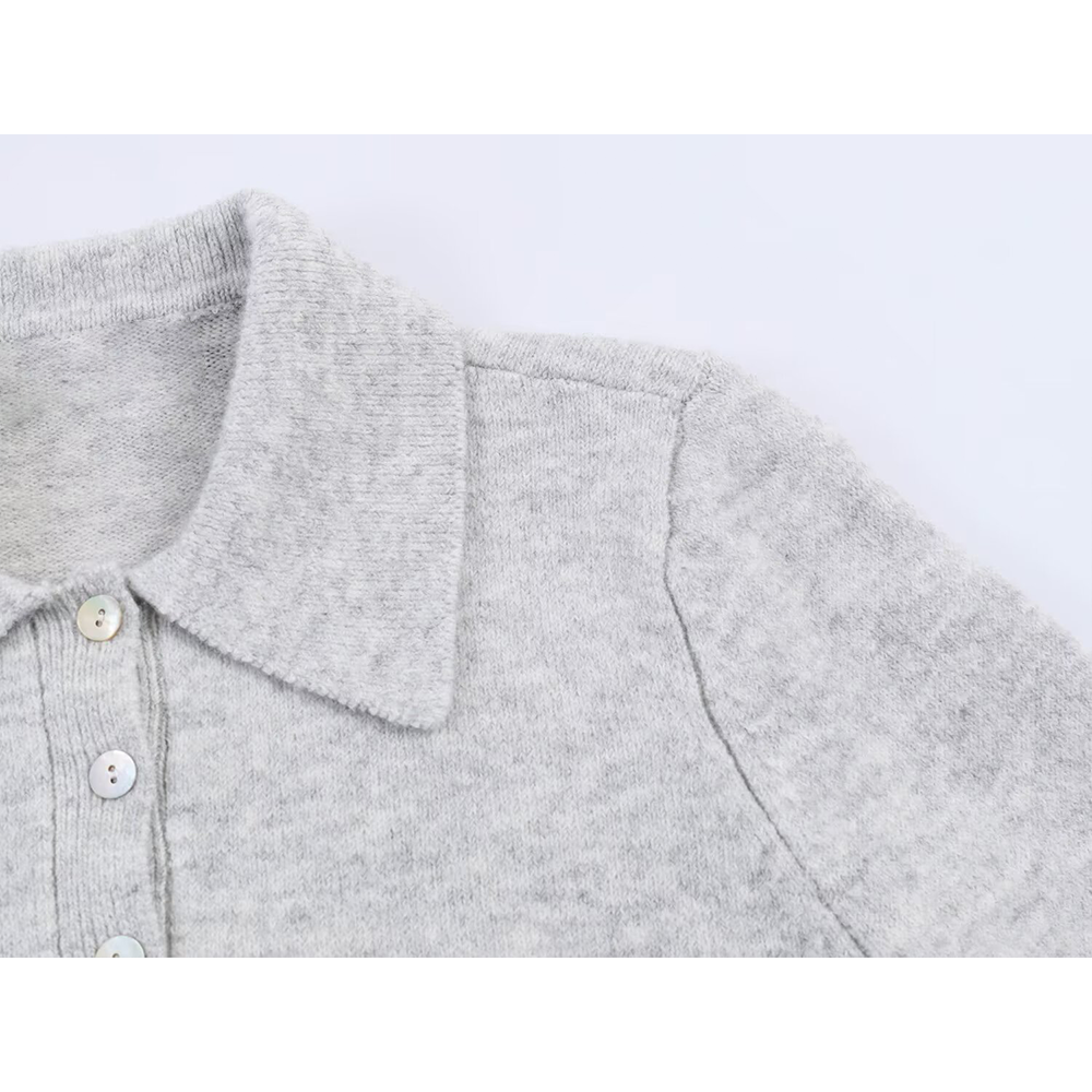 Women's casual long sleeved knitted polo shirt