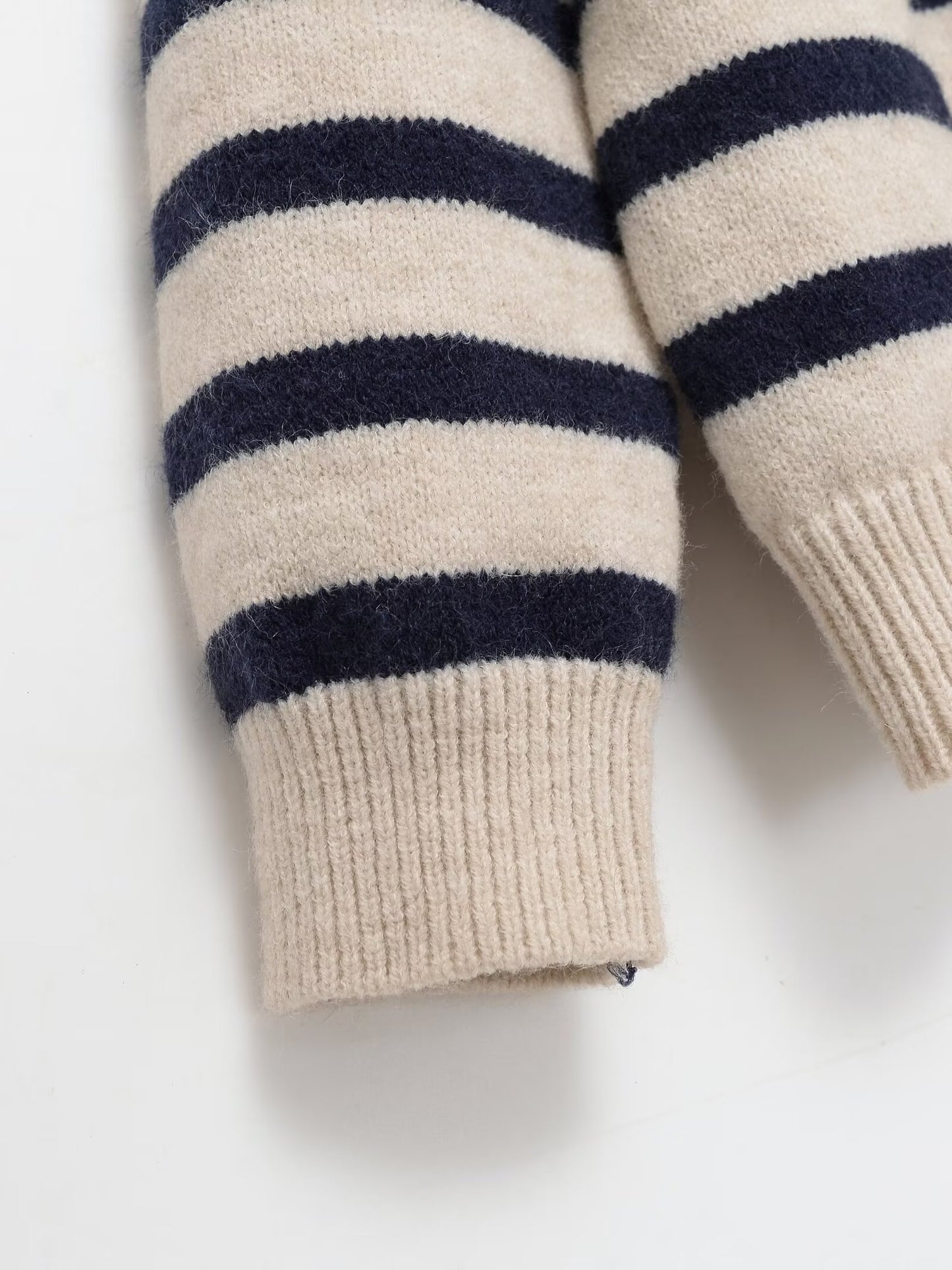 Women's O Neck long sleeved striped knitted sweater