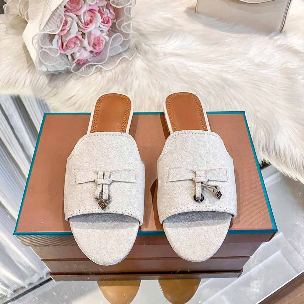 Women's New Temperament Joker Velvet Tassel Pendant Decorated with Thin Slippers and Sandals.