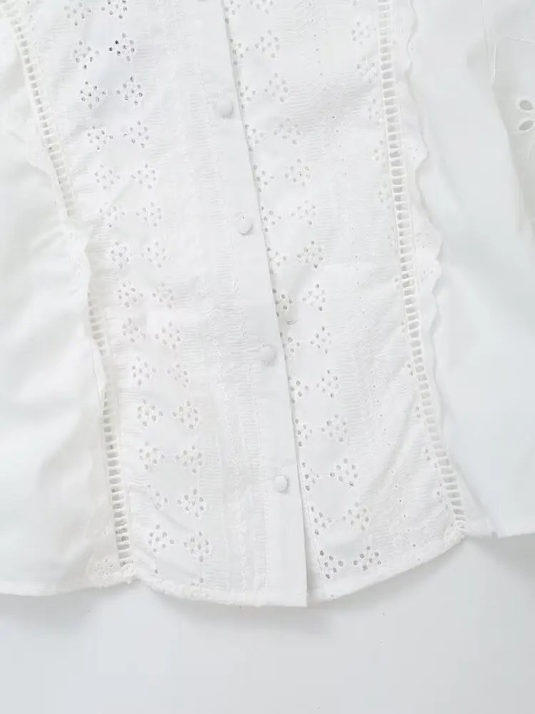 Women's new fashion slim short single breasted hollow embroidery shirt retro O-Neck long sleeved women's shirt chic top