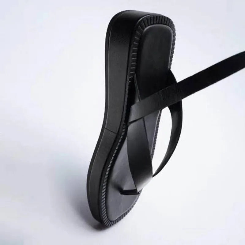 New women's shoes black strappy flat sandals summer thong thick sole sandals for women