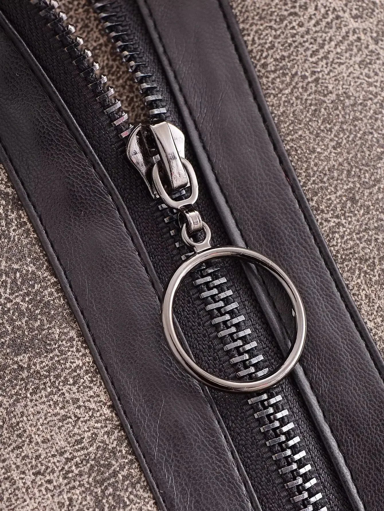 Women's Winter Fashion Casual Side Pocket Short Warm Fur Faux Leather Jacket Coat Retro Long Sleeve Zipper Women's Coat Chic Top