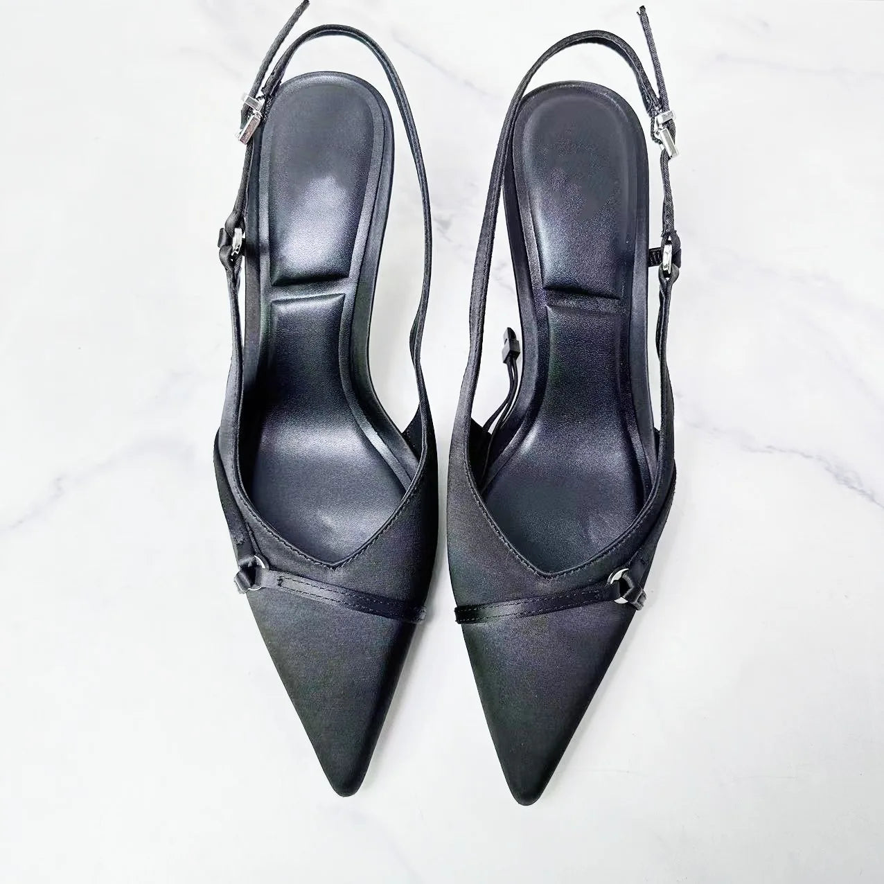 New 2024 Fashion Temperament Women's Shoes Pointed Thin Belt Baotou Sandals Thin Single Shoes