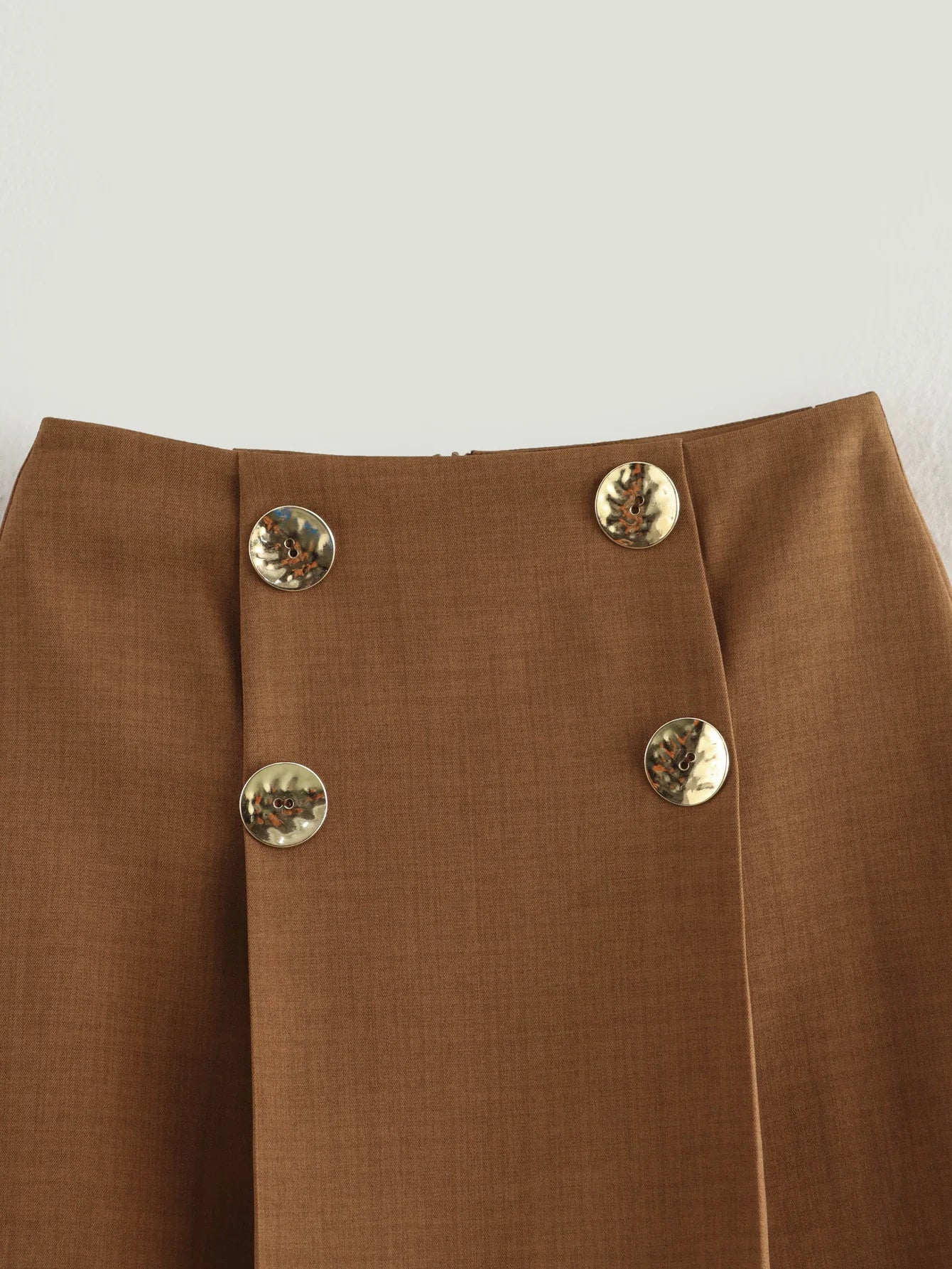 Women's new fashion gold double breasted decoration slim casual pleated mini skirt retro high waisted back zipper women's skirt