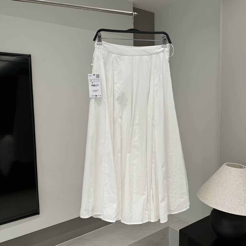 Women's New Fashion Temperament Joker Side Zipper Design Pleated Skirt Retro High Waist Skirt Women's Chic Skirt