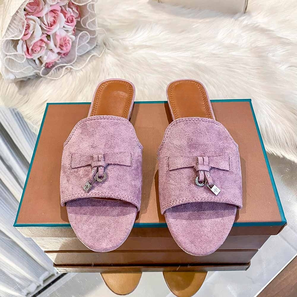 Women's New Temperament Joker Velvet Tassel Pendant Decorated with Thin Slippers and Sandals.