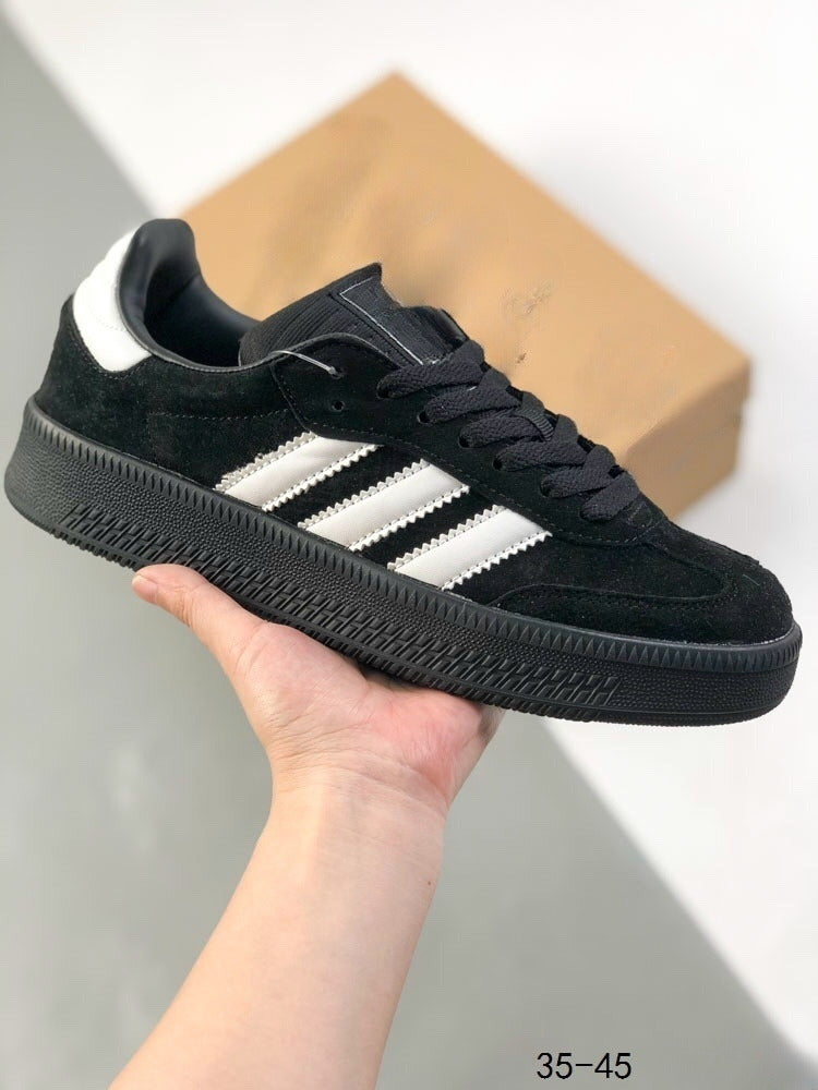 Men's and women's new casual Joker platform low-top anti-slip sports shoes have a shoe box.