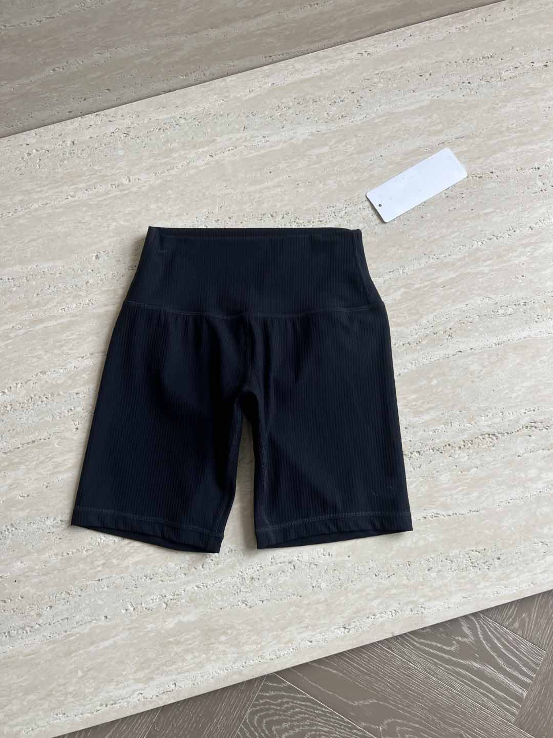 Women 2025 New Fashion 5-inch ribbed sports yoga shorts