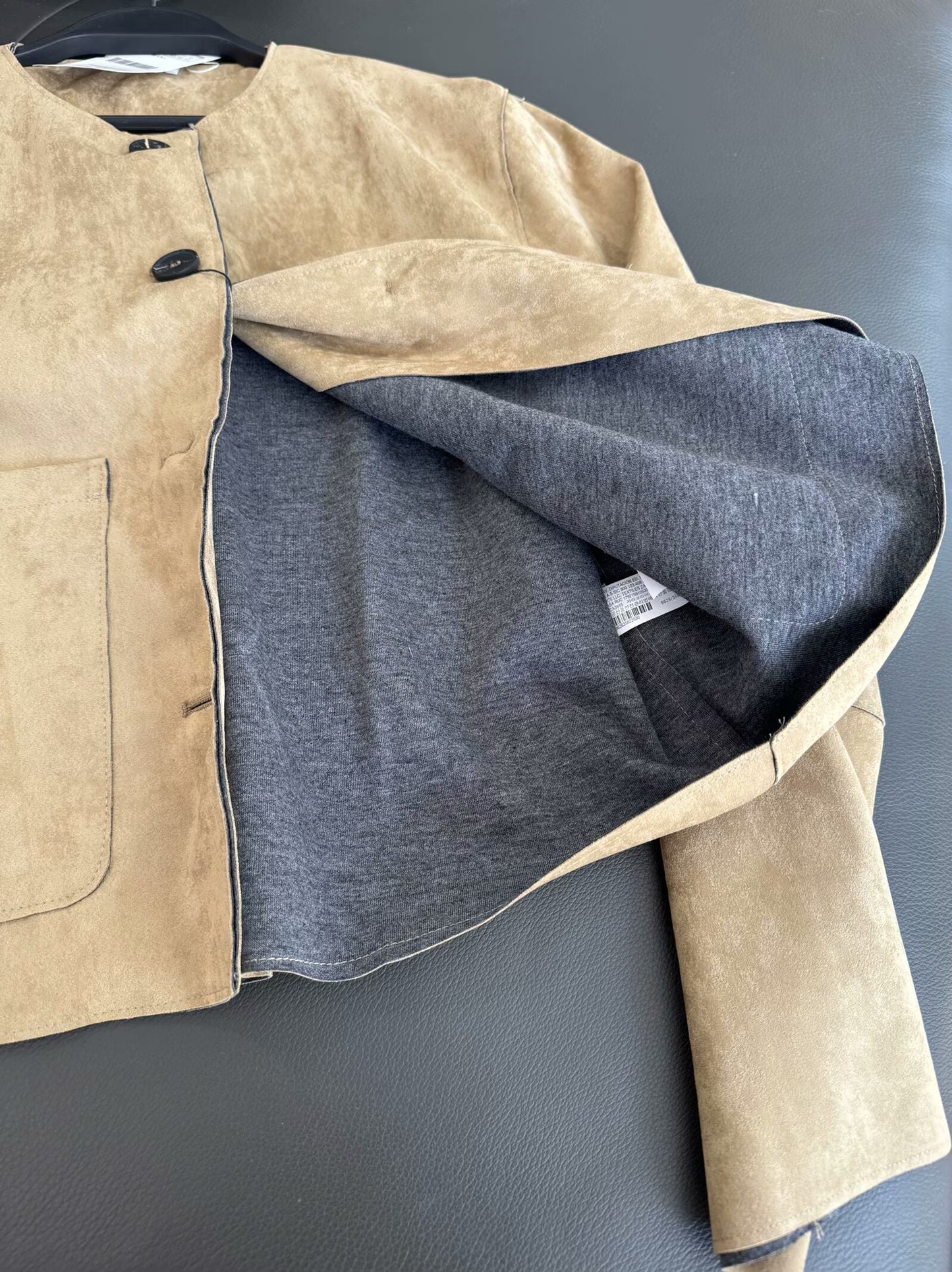 Women's 2025 new Fashion suede texture casual single breasted O Neck jacket coat retro long sleeved pocket women's coat chic top
