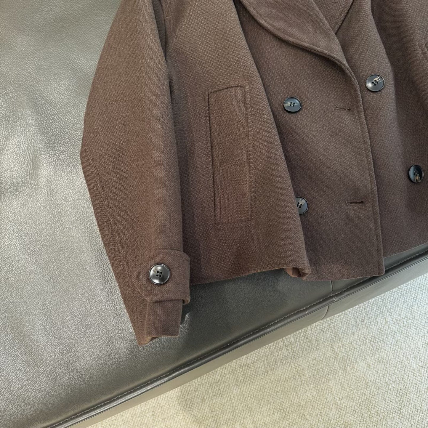 Women's new double breasted short lapel coat