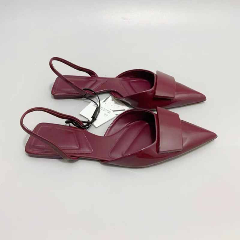Women's New Fashion Joker Patent Leather Pointed Back Mixed with Muller Shoes Fashion Baotou Flat Slippers.