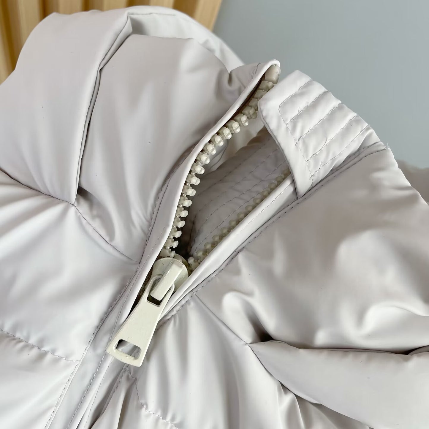 Women's winter new faux leather hooded cotton Coat